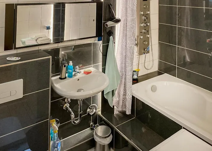 2 Bedroom In Appartamento Schwerin (Mecklenburg-Vorpommern)